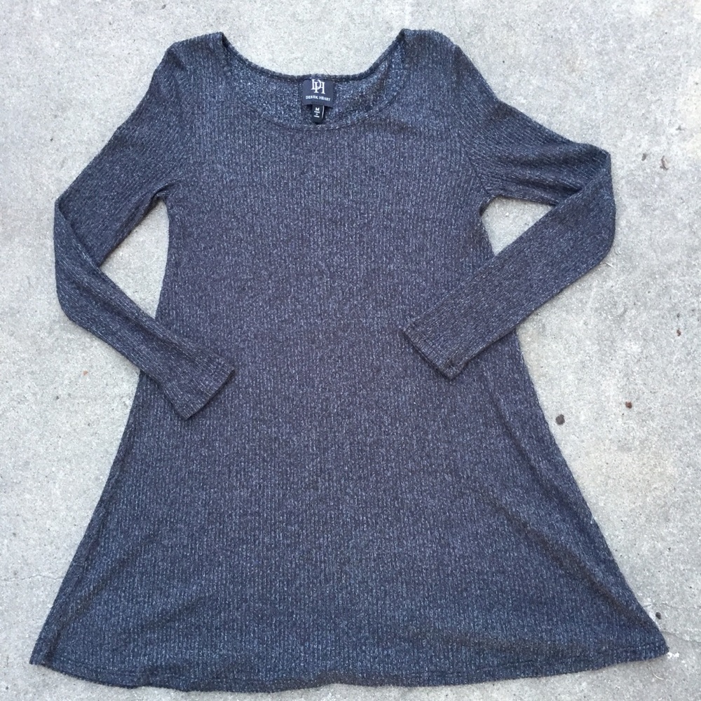 🌴 5/$50 Cute Warm Grey Mini-Dress Sz M
